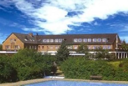 Heidehotel Herrenbruecke Фасберг Экстерьер фото
